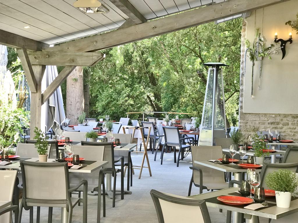 Le Parc De L'Hostellerie Levernois Exterior photo